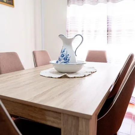 Braganca Apartments Lägenhet