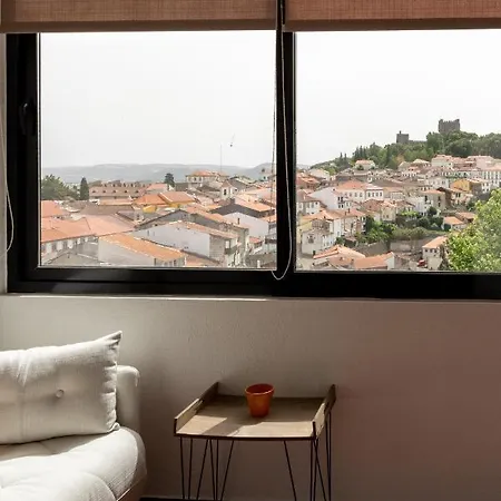 Lägenhet Braganca Apartments Bragança