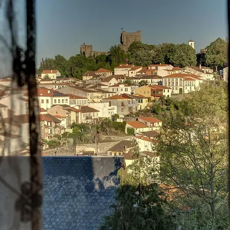 Braganca Apartments *