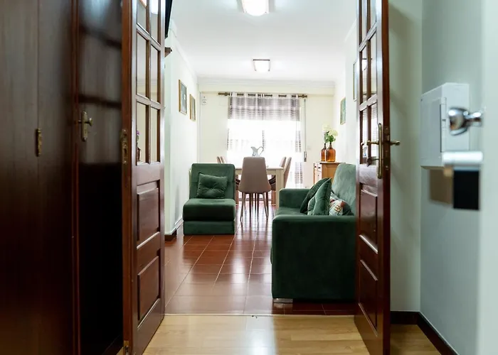 Braganca Apartments * 布拉干萨