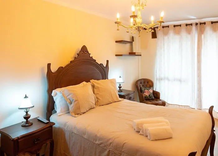 Braganca Apartments *